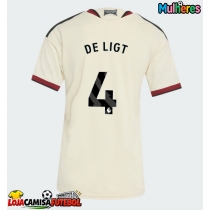 Camisa de Futebol Manchester United Matthijs de Ligt #4 Equipamento Alternativo Mulheres 2026-27 Manga Curta